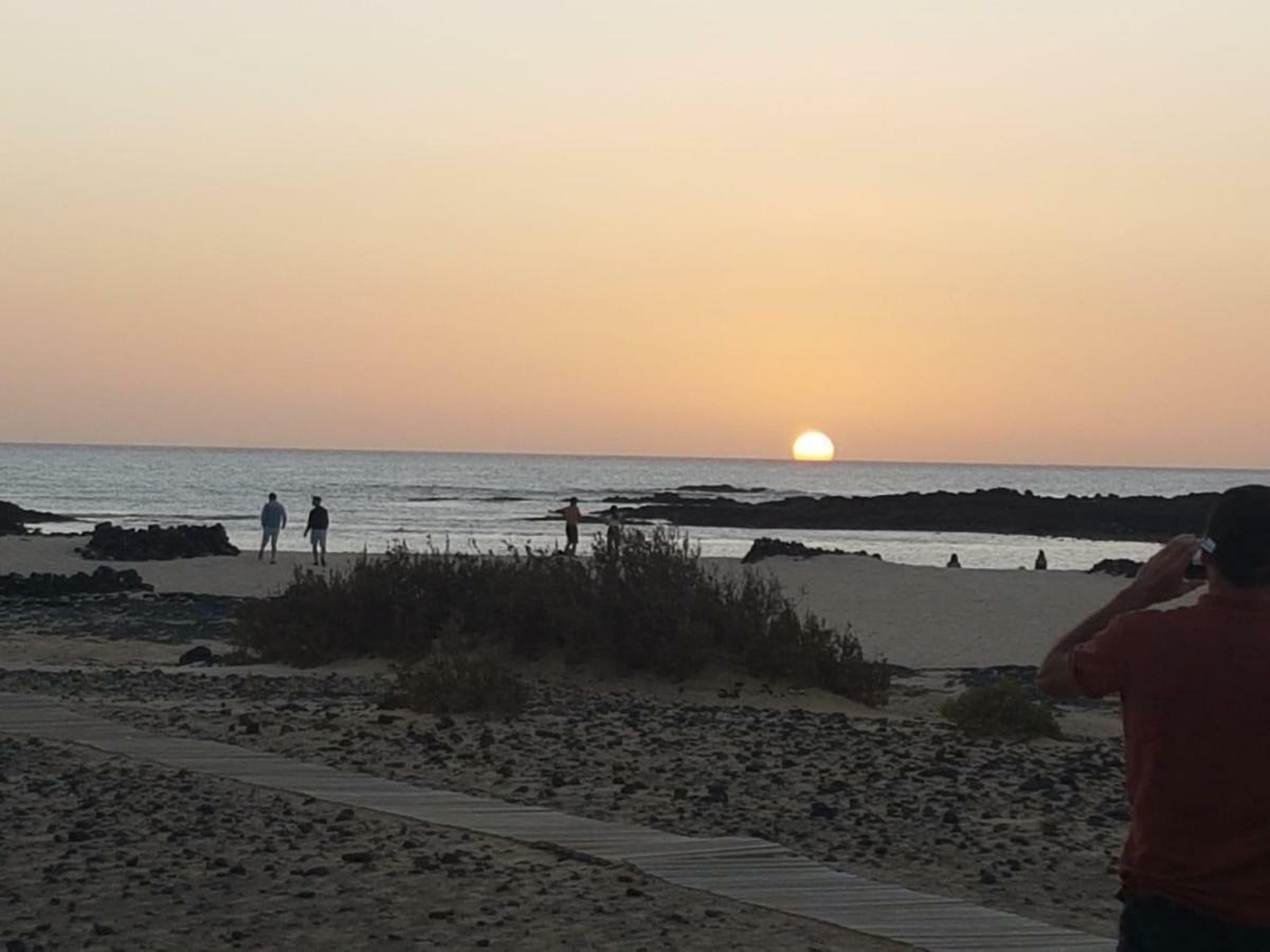 Marfolin 11 Beach Front Apartment With Sea Views From Every Room Cotillo Extérieur photo